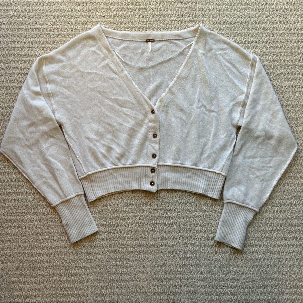 Free People Cream Cropped V-Neck Button-Front Cardigan